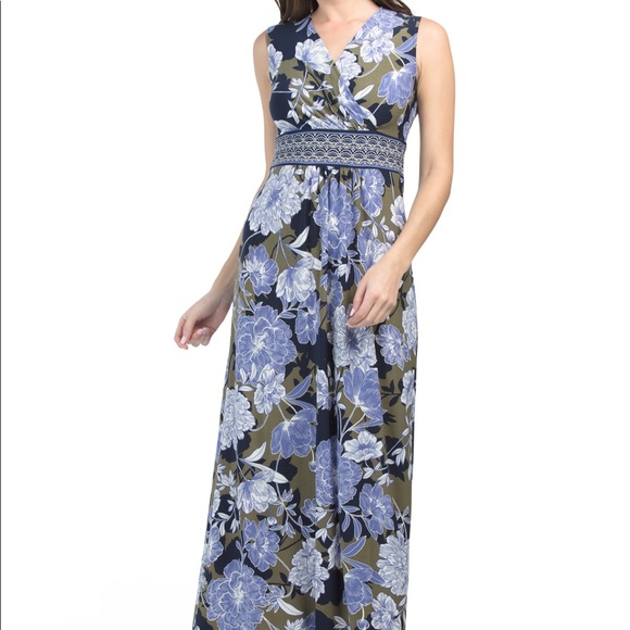 London Times Dresses & Skirts - London Times Maxi